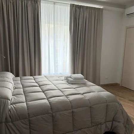 B&B Into Palermo Rooms Vicino Al Teatro Massimo-2